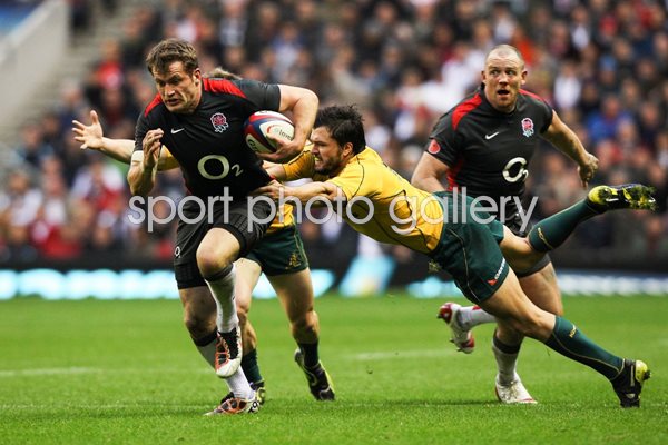 Mark Cueto burst through Australian defence