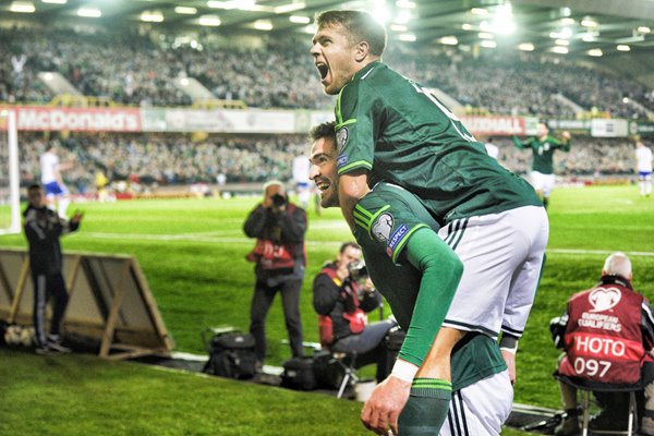 Kyle Lafferty goal Northern Ireland