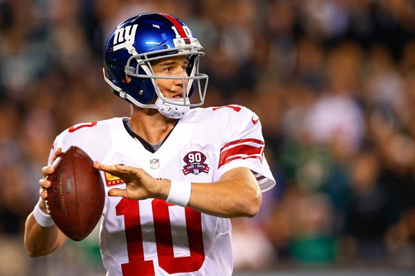 Eli Manning - Giants v Eagles