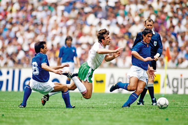 Italy vs Bulgaria 1986