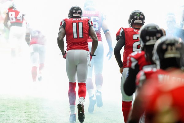 Julio Jones Atlanta Falcons heads out of the tunnel 