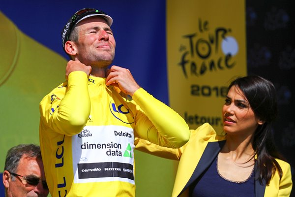 mark cavendish yellow jersey