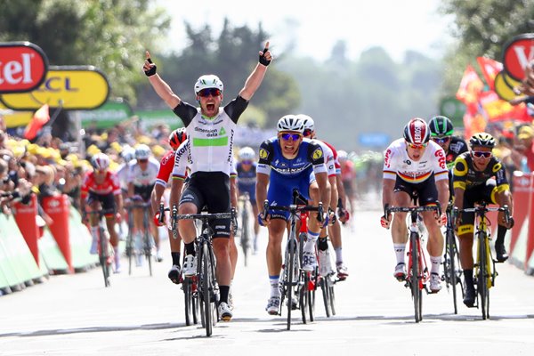 Mark Cavendish wins Stage 1 Tour de France 2016