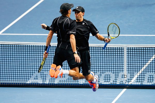 Bob Bryan and Mike Bryan USA 