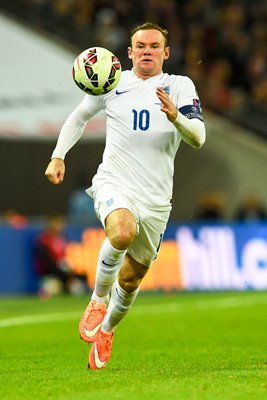 England v Slovenia Wayne Rooney Wembley 2014