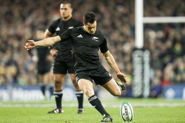 Dan Carter penalty - New Zealand v Ireland 