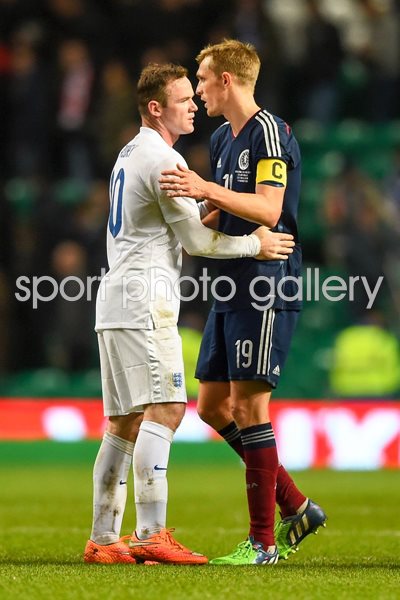 Darren Fletcher &  Wayne Rooney Scotland v England 2014
