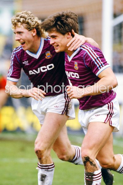 Frank McAvennie and Tony Cottee West Ham