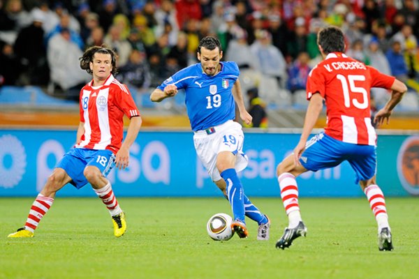 Gianluca Zamrotta on the ball for Italy v Paraguay