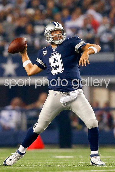 Tony Romo Cowboys v Eagles AT&T Stadium 2014