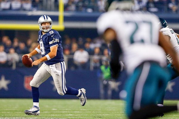 Tony Romo Cowboys v Eagles AT&T Stadium 2014