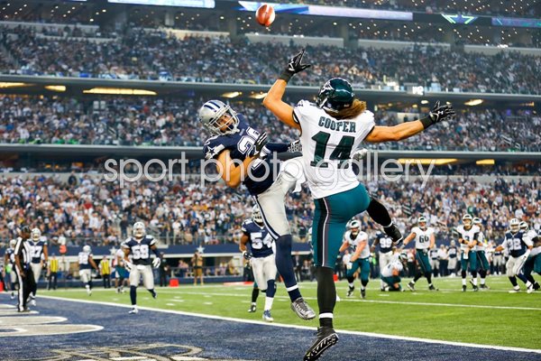 Sterling Moore Cowboys v Eagles AT&T 2014