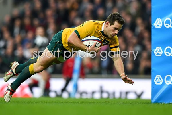 Bernard Foley Australia v England Twickenham 2014