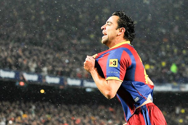 Xavi Barcelona celebrates goal v Real