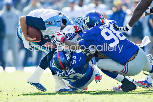 Jameel McClain Giants v Titans LP Field 2014