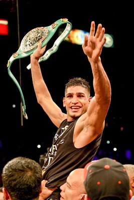 Amir Khan v Devon Alexander 2014