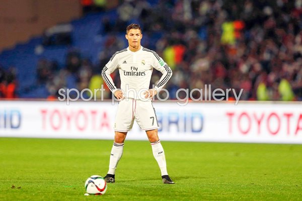 Cristiano Ronaldo Real Madrid free kick stance