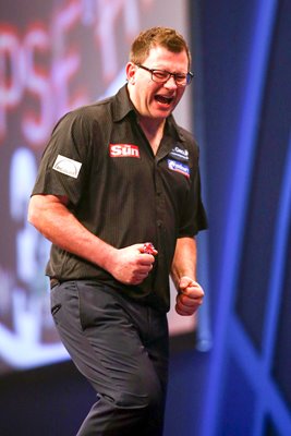 James Wade PDC World Darts Championships 2015 