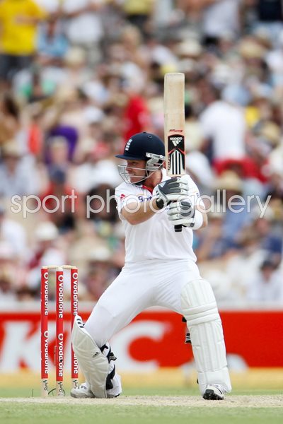 Ian Bell Adelaide action - 2010 Ashes