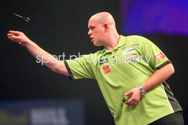 Michael van Gerwen PDC World Darts Championships 2015
