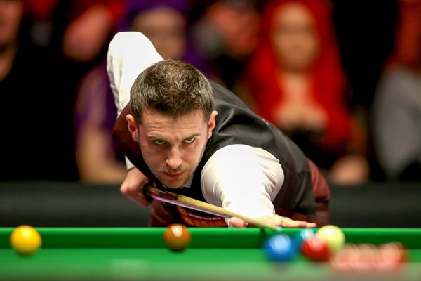 Mark selby snooker 2023 hi-res stock photography and images - Alamy