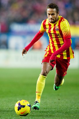 Neymar of FC Barcelona on the ball v Atletico de Madrid