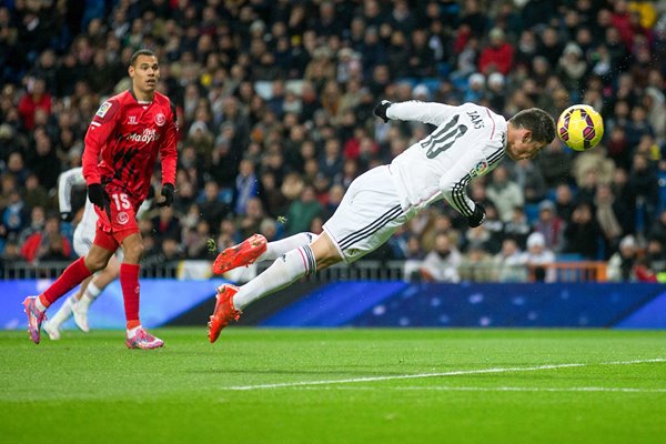 James Rodriguez Real Madrid v Sevilla Bernabeu 2015