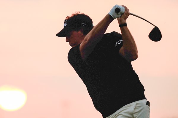 Phil Mickelson Abu Dhabi Golf Silhouette 2014