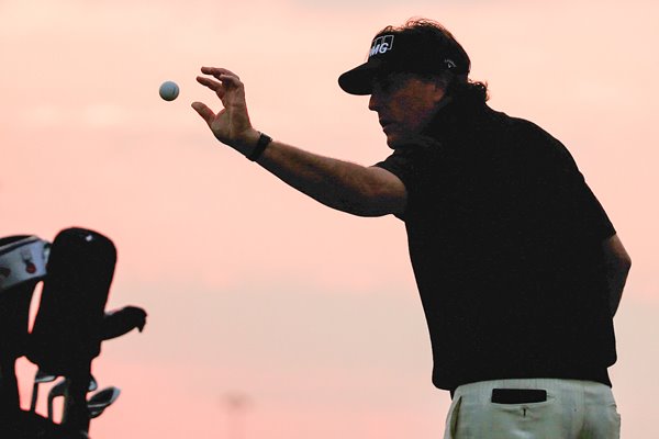 Phil Mickelson Abu Dhabi Golf Silhouette 2014