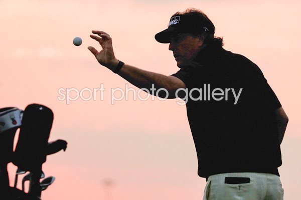 Phil Mickelson Abu Dhabi Golf Silhouette 2014