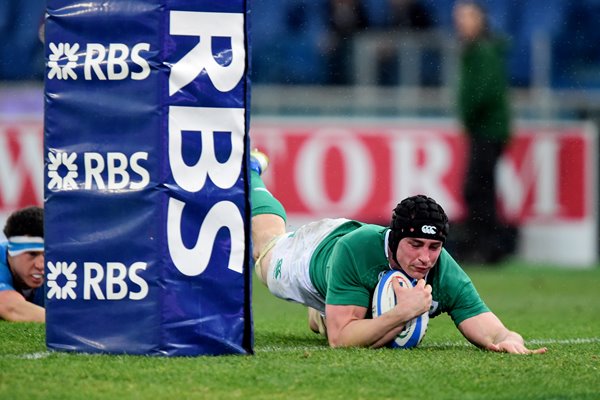 Tommy O'Donnell Ireland v Italy Rome 2015