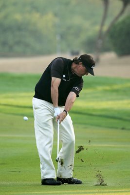 Phil Mickelson Abu Dhabi HSBC Golf Championship 2014