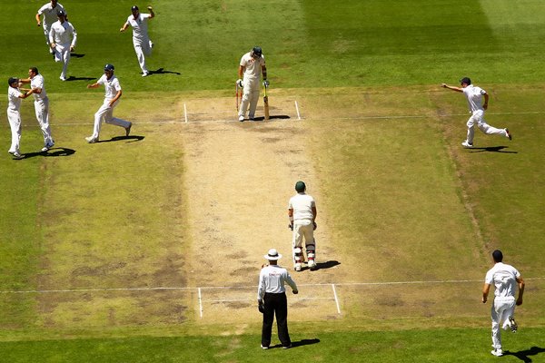 Ashes Retained - MCG Moment of Victory 2010