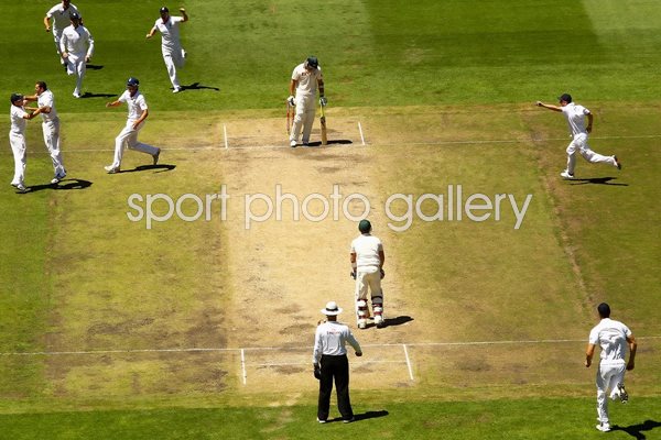 Ashes Retained - MCG Moment of Victory 2010