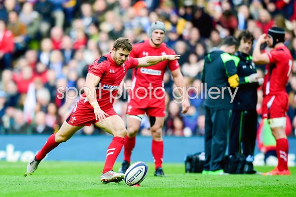Leigh Halfpenny Wales v Scotland Murrayfield 2015