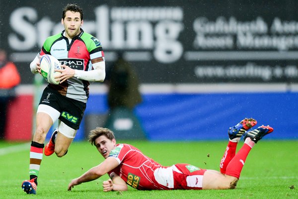 Ollie Lindsay-Hague Scarlets v Harlequins