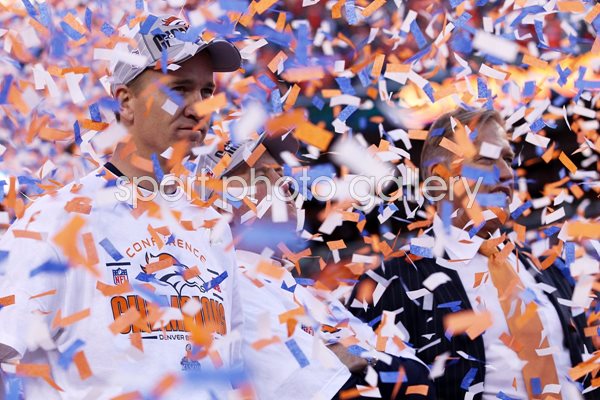 Denver Broncos legends Peyton Manning & John Elway