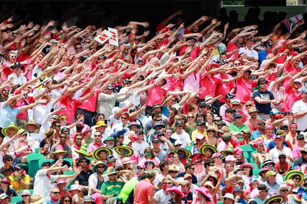 Barmy Army "in the pink" at the SCG - 2010 Ashes