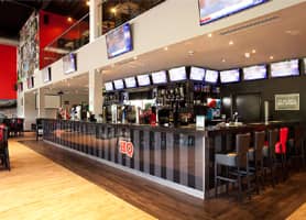 HQ Sports Bar, Dunstable - Branded Polycarbonate Bar Front HQ Sports Bar, Dunstable - Branded Polycarbonate Bar Front
